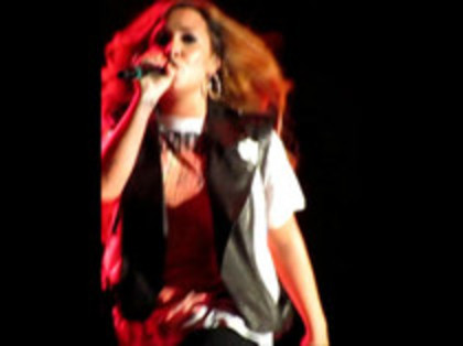 Demi Lovato - Moves Like Jagger (4801) - Demilush - Moves Like Jagger Strawberry Festival o11