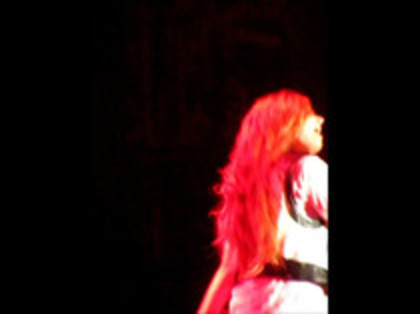 Demi Lovato - Moves Like Jagger (4904)
