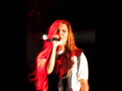 Demi Lovato - Moves Like Jagger (4885) - Demilush - Moves Like Jagger Strawberry Festival o11