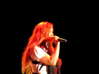Demi Lovato - Moves Like Jagger (4891) - Demilush - Moves Like Jagger Strawberry Festival o11