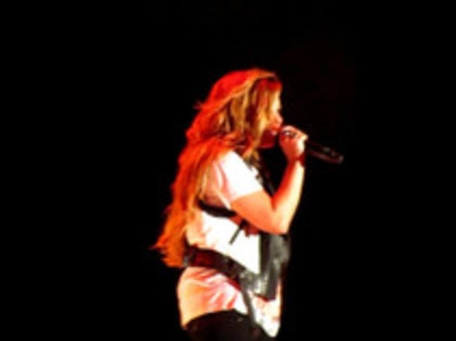 Demi Lovato - Moves Like Jagger (4914) - Demilush - Moves Like Jagger Strawberry Festival o11
