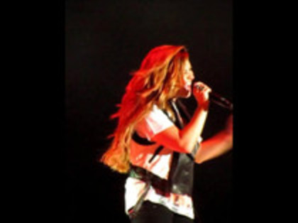 Demi Lovato - Moves Like Jagger (4917) - Demilush - Moves Like Jagger Strawberry Festival o11