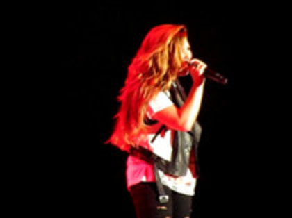 Demi Lovato - Moves Like Jagger (5298) - Demilush - Moves Like Jagger Strawberry Festival o12