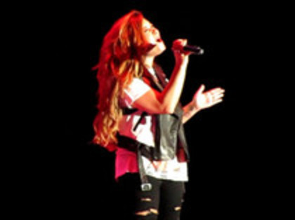 Demi Lovato - Moves Like Jagger (5328) - Demilush - Moves Like Jagger Strawberry Festival o12