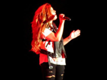 Demi Lovato - Moves Like Jagger (5329) - Demilush - Moves Like Jagger Strawberry Festival o12