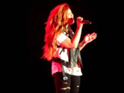 Demi Lovato - Moves Like Jagger (5332) - Demilush - Moves Like Jagger Strawberry Festival o12