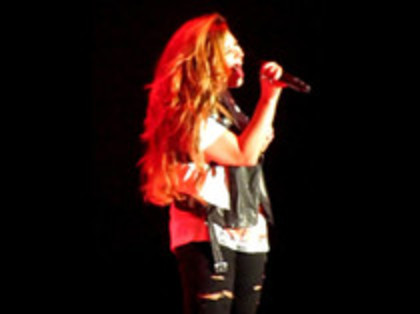 Demi Lovato - Moves Like Jagger (5347) - Demilush - Moves Like Jagger Strawberry Festival o12