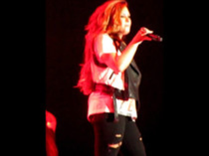Demi Lovato - Moves Like Jagger (5359) - Demilush - Moves Like Jagger Strawberry Festival o12