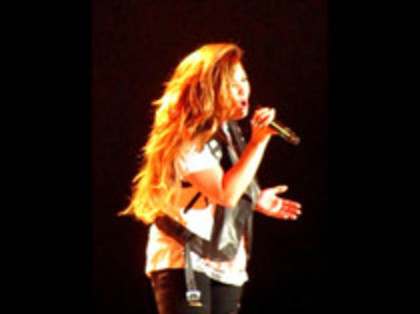 Demi Lovato - Moves Like Jagger (5373) - Demilush - Moves Like Jagger Strawberry Festival o12