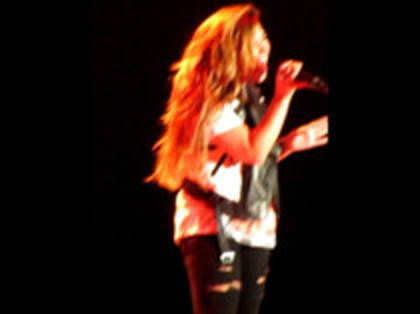 Demi Lovato - Moves Like Jagger (5388) - Demilush - Moves Like Jagger Strawberry Festival o12