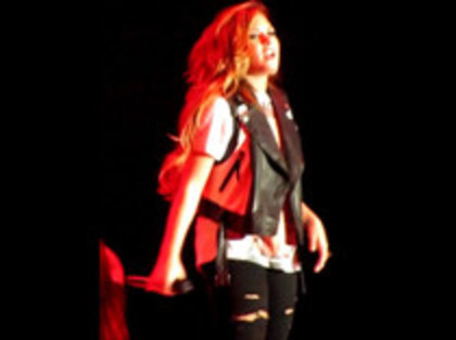 Demi Lovato - Moves Like Jagger (5355) - Demilush - Moves Like Jagger Strawberry Festival o12