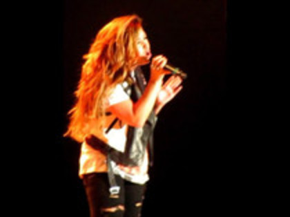 Demi Lovato - Moves Like Jagger (5379) - Demilush - Moves Like Jagger Strawberry Festival o12