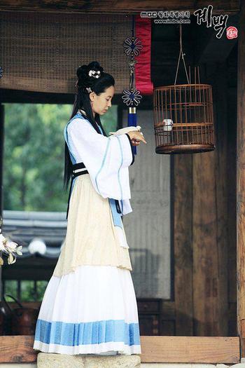 380564_324397220912446_323873200964848_1322712_1864568395_n