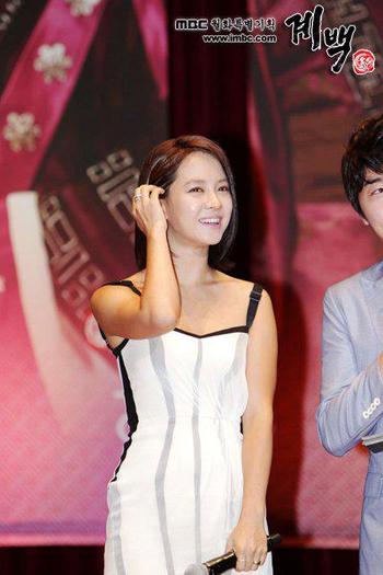 380780_324393050912863_323873200964848_1322603_49436415_n