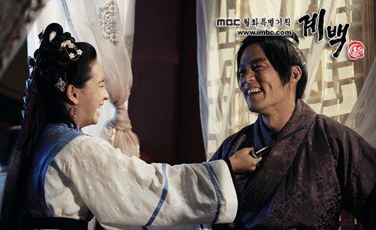 387225_324393530912815_323873200964848_1322629_182472944_n