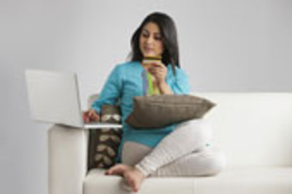 1-ZX187457 - Y-Hina Khan-Y