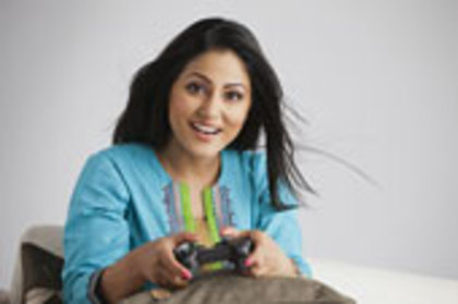 11-ZX187459 - Y-Hina Khan-Y