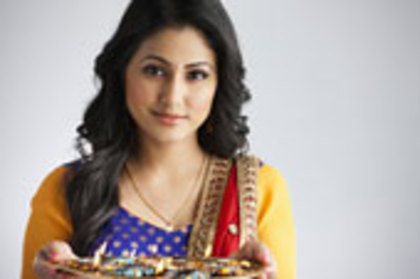 15-ZX187407 - Y-Hina Khan-Y