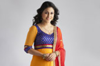 20-ZX187357 - Y-Hina Khan-Y