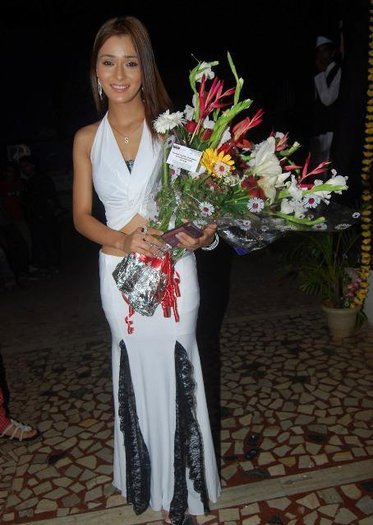 1 (54) - Sapna Babul Ka - Bidaai - All My Pics Wid Sara Khan I