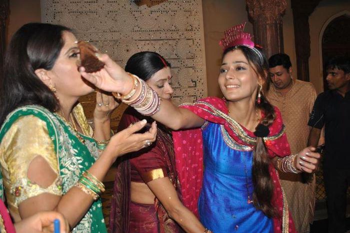 1 (320) - Sapna Babul Ka - Bidaai - All My Pics Wid Sara Khan I