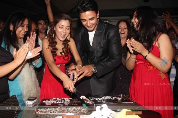 2 (54) - Sapna Babul Ka - Bidaai - My All Pics Wid Sara Khan II
