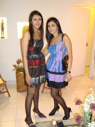 24059803_AHDIYPIIH - xxShilpa Anand si sora eixx