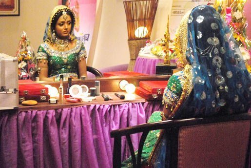 26858021745286496542913 - B-parul chauhan-B