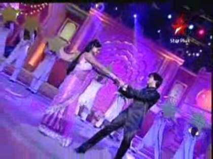 e5addf57e6ce582753b1_10 - B-parul chauhan-B