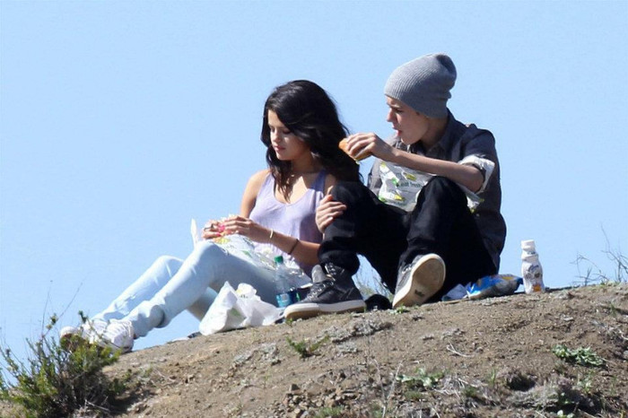 2 - Picnic With Justin---04 April 2012