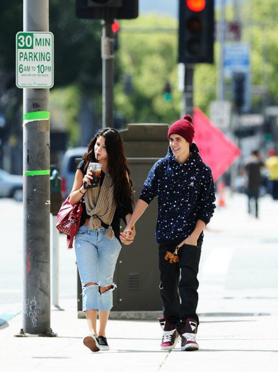 4 - Lunch With Justin---05 April 2012