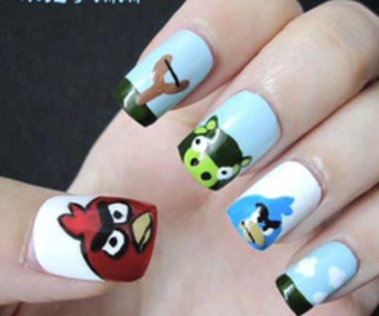 Angry Birds nails - Angry Birds imagini