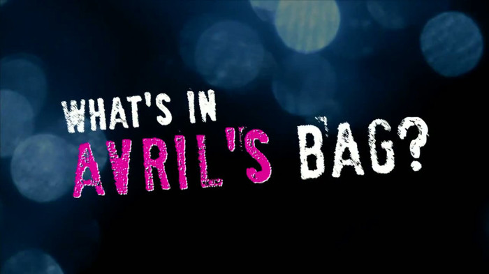 What's In Avril's Bag 023