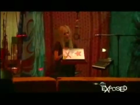 Avril Lavigne - Exposed (Documentary Part 1) 0503