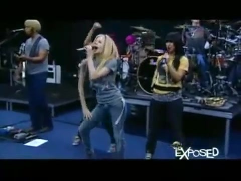Avril Lavigne - Exposed (Documentary Part 1) 0040