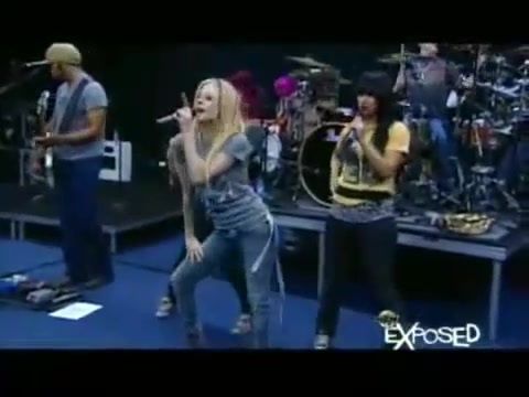 Avril Lavigne - Exposed (Documentary Part 1) 0043
