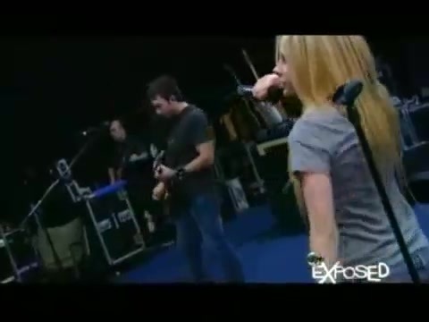 Avril Lavigne - Exposed (Documentary Part 1) 1024