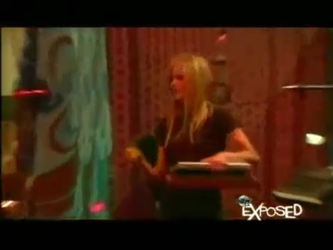 Avril Lavigne - Exposed (Documentary Part 1) 0539