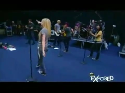 Avril Lavigne - Exposed (Documentary Part 1) 1045