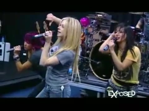 Avril Lavigne - Exposed (Documentary Part 1) 0094