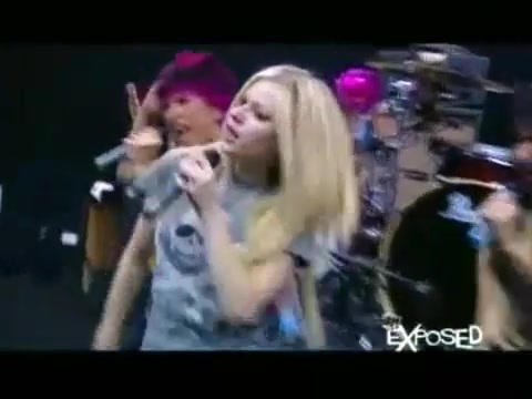 Avril Lavigne - Exposed (Documentary Part 1) 0106 - Avril - Lavigne - Exposed - Documentary - Part - 1