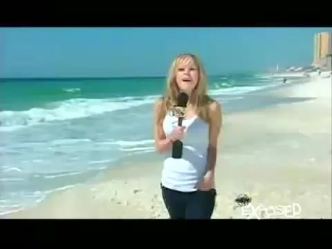 Avril Lavigne - Exposed (Documentary Part 1) 0109
