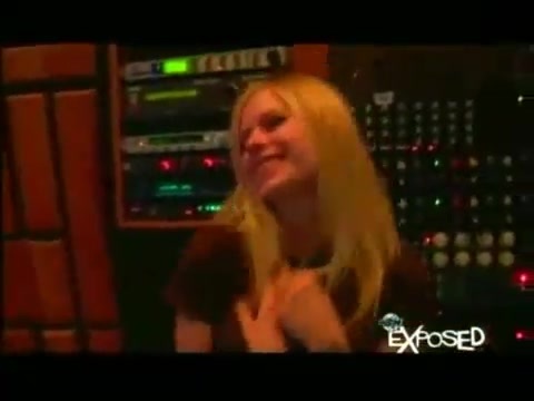 Avril Lavigne - Exposed (Documentary Part 1) 0609 - Avril - Lavigne - Exposed - Documentary - Part - 2