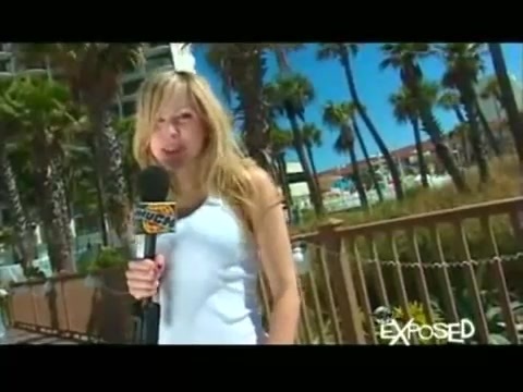 Avril Lavigne - Exposed (Documentary Part 1) 1100