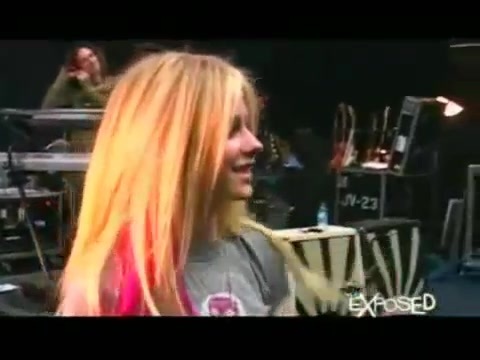 Avril Lavigne - Exposed (Documentary Part 1) 2010