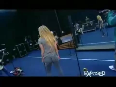 Avril Lavigne - Exposed (Documentary Part 1) 2014