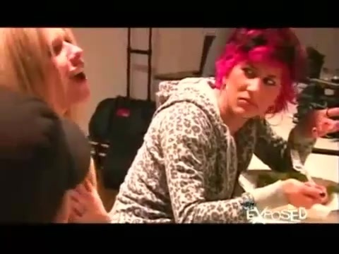 Avril Lavigne - Exposed (Documentary Part 1) 1108