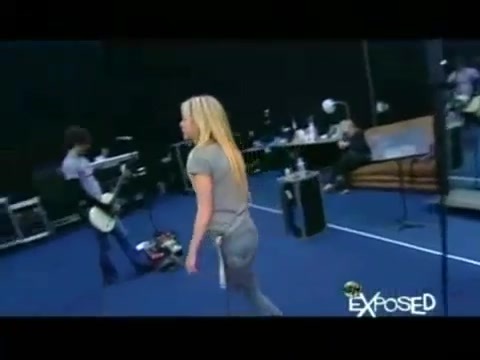 Avril Lavigne - Exposed (Documentary Part 1) 2024