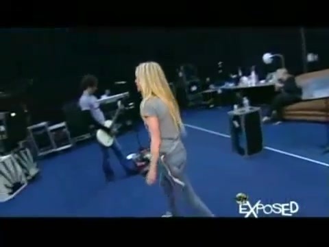 Avril Lavigne - Exposed (Documentary Part 1) 2028