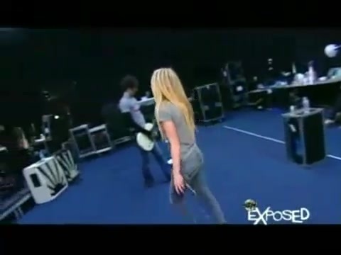 Avril Lavigne - Exposed (Documentary Part 1) 2033